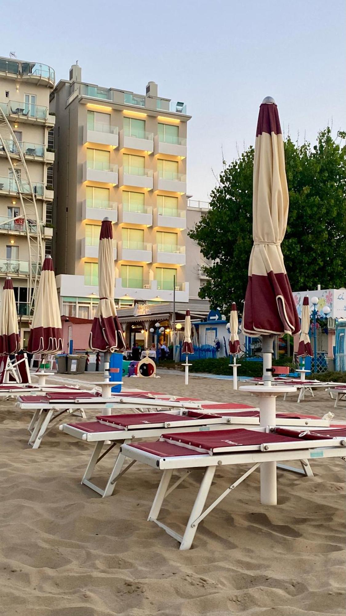 Hotel Europa Gabicce Mare Kültér fotó