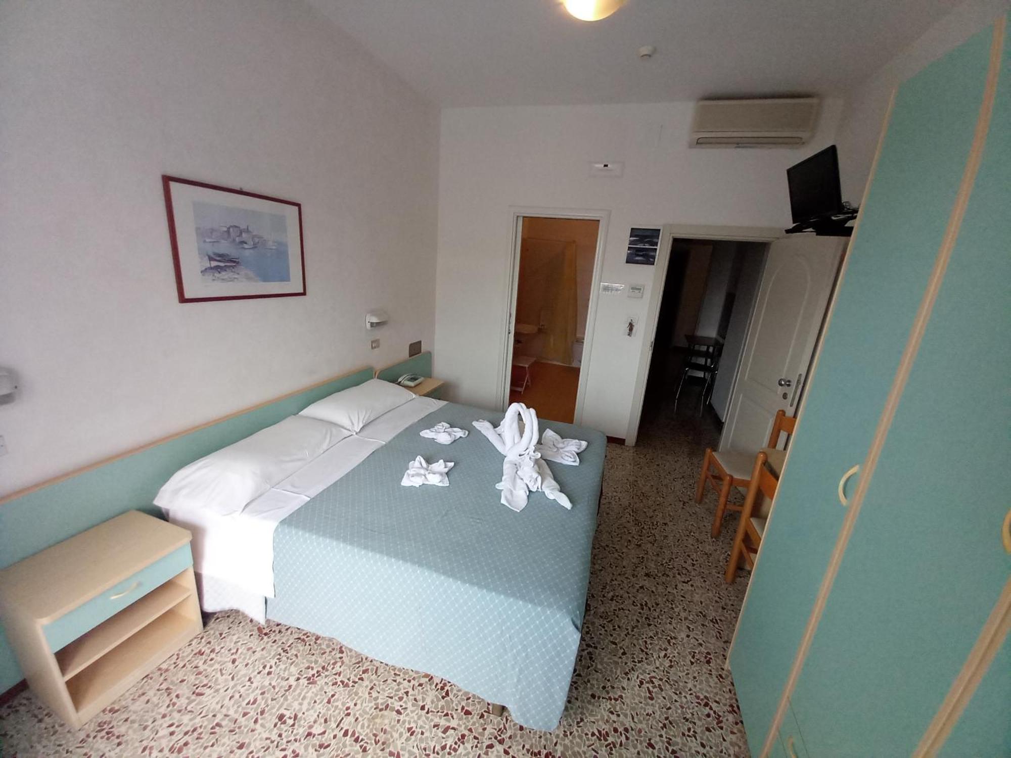 Hotel Europa Gabicce Mare Kültér fotó